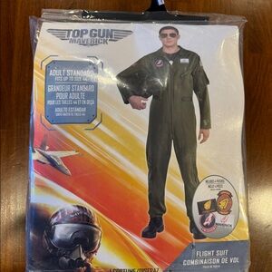 Halloween Top gun costume
